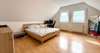 von_poll_real_estate_property_25183032_image_18