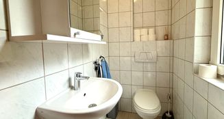 von_poll_real_estate_property_25183032_image_15