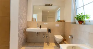 von_poll_real_estate_property_25183028_image_21