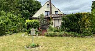 von_poll_real_estate_property_25183045_image_0
