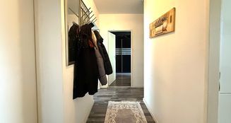 von_poll_real_estate_property_25183049_image_1