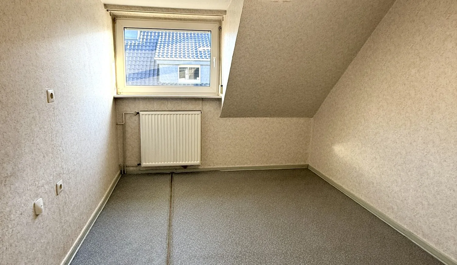 Schlafzimmer/Kinderzimmer