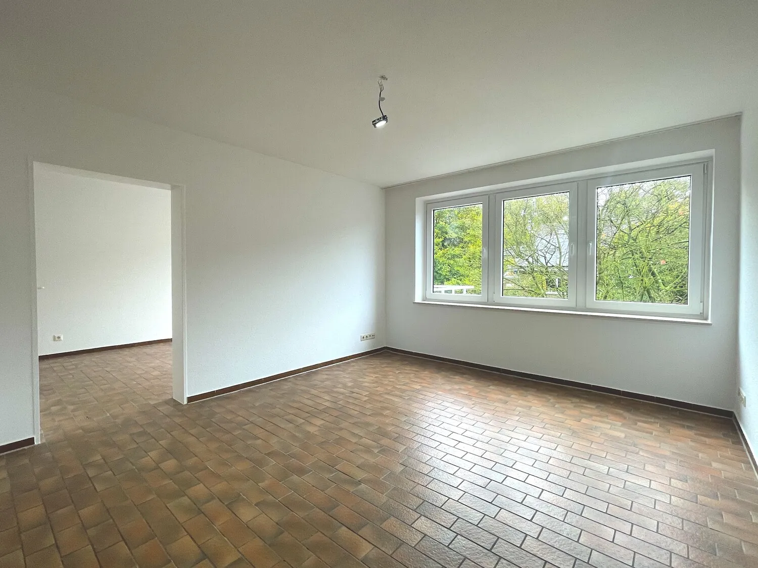 Attractive 2-room apartment in a quiet, yet central location