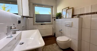 von_poll_real_estate_property_25183065_image_7