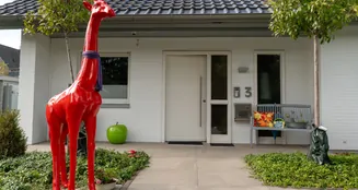 von_poll_real_estate_property_25183060_image_0