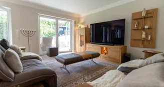 von_poll_real_estate_property_25183060_image_5