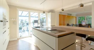 von_poll_real_estate_property_25183060_image_4