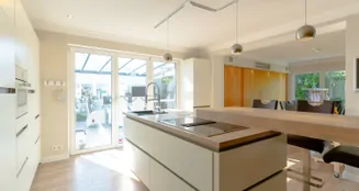 von_poll_real_estate_property_25183060_image_4