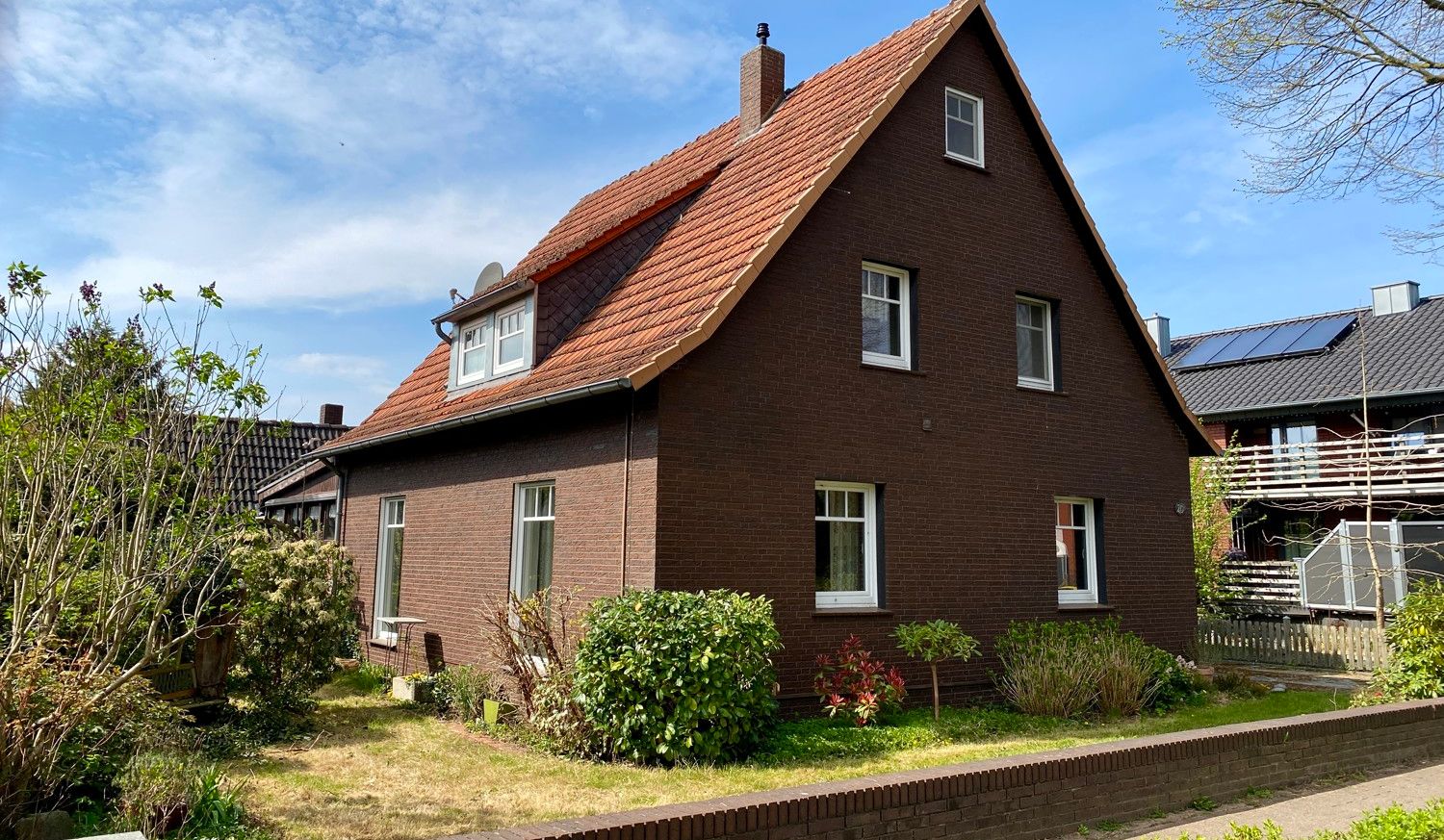 Straßenansicht