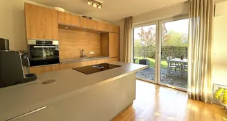 von_poll_real_estate_property_25183072_image_2