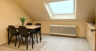 von_poll_real_estate_property_25183069_image_1