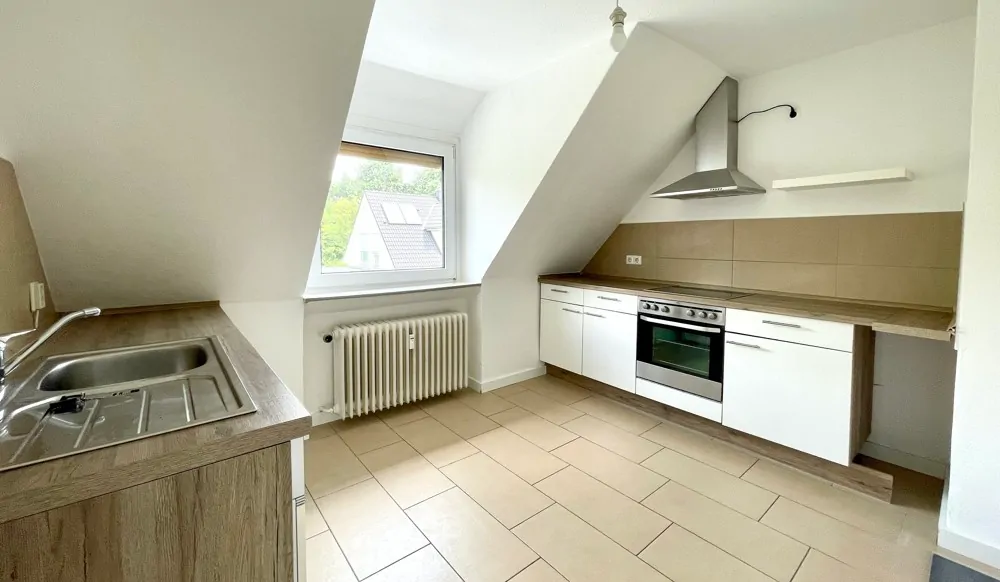 Küche mit Einbauküche