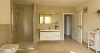 von_poll_real_estate_property_25183077_image_10