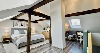 von_poll_real_estate_property_26183013_image_11