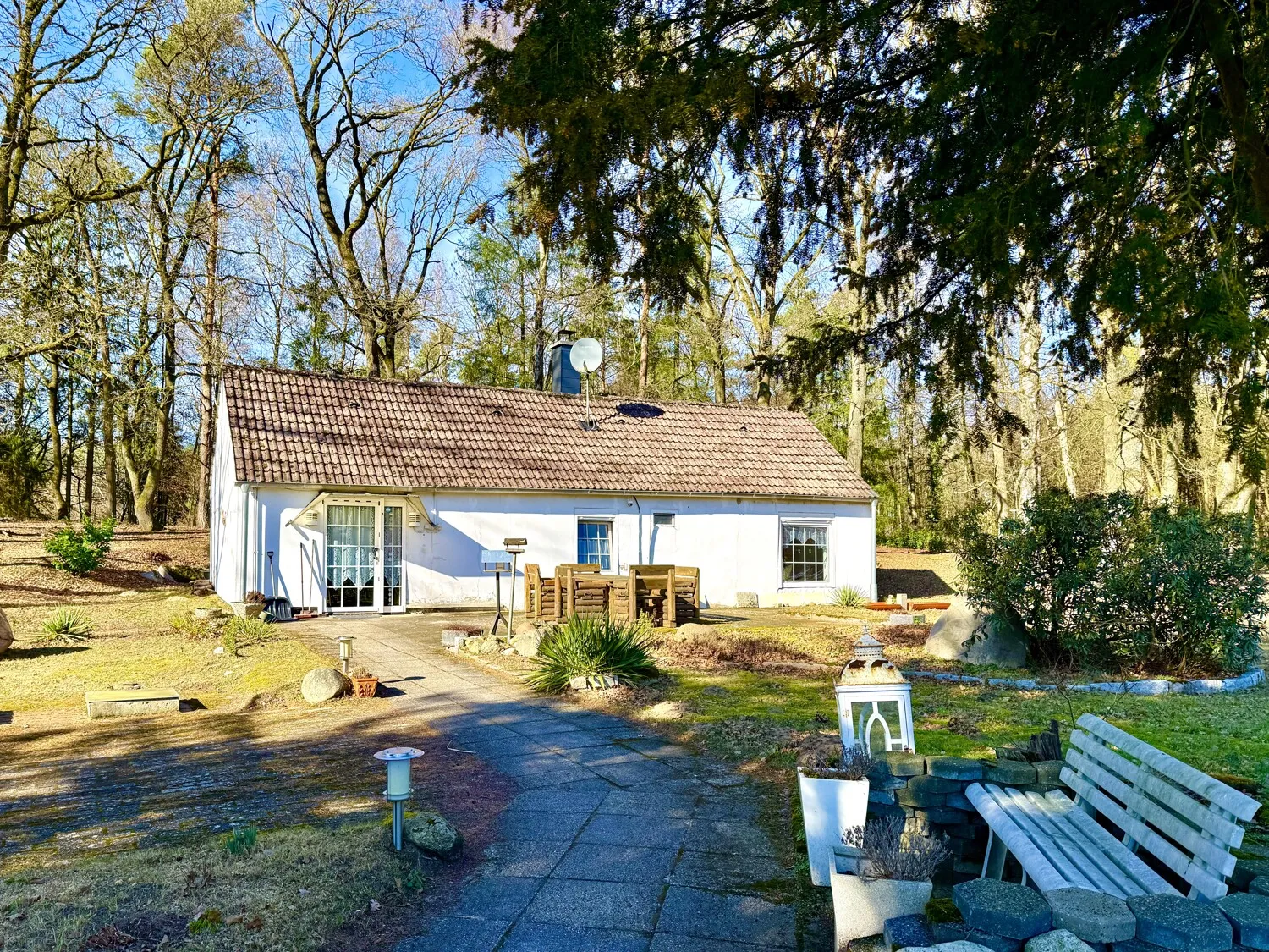 Nicht-genehmigtes ehemaliges Wohnhaus