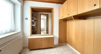 von_poll_real_estate_property_25183081_image_3