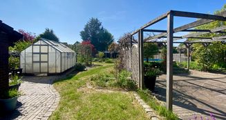 von_poll_real_estate_property_25183029_image_2