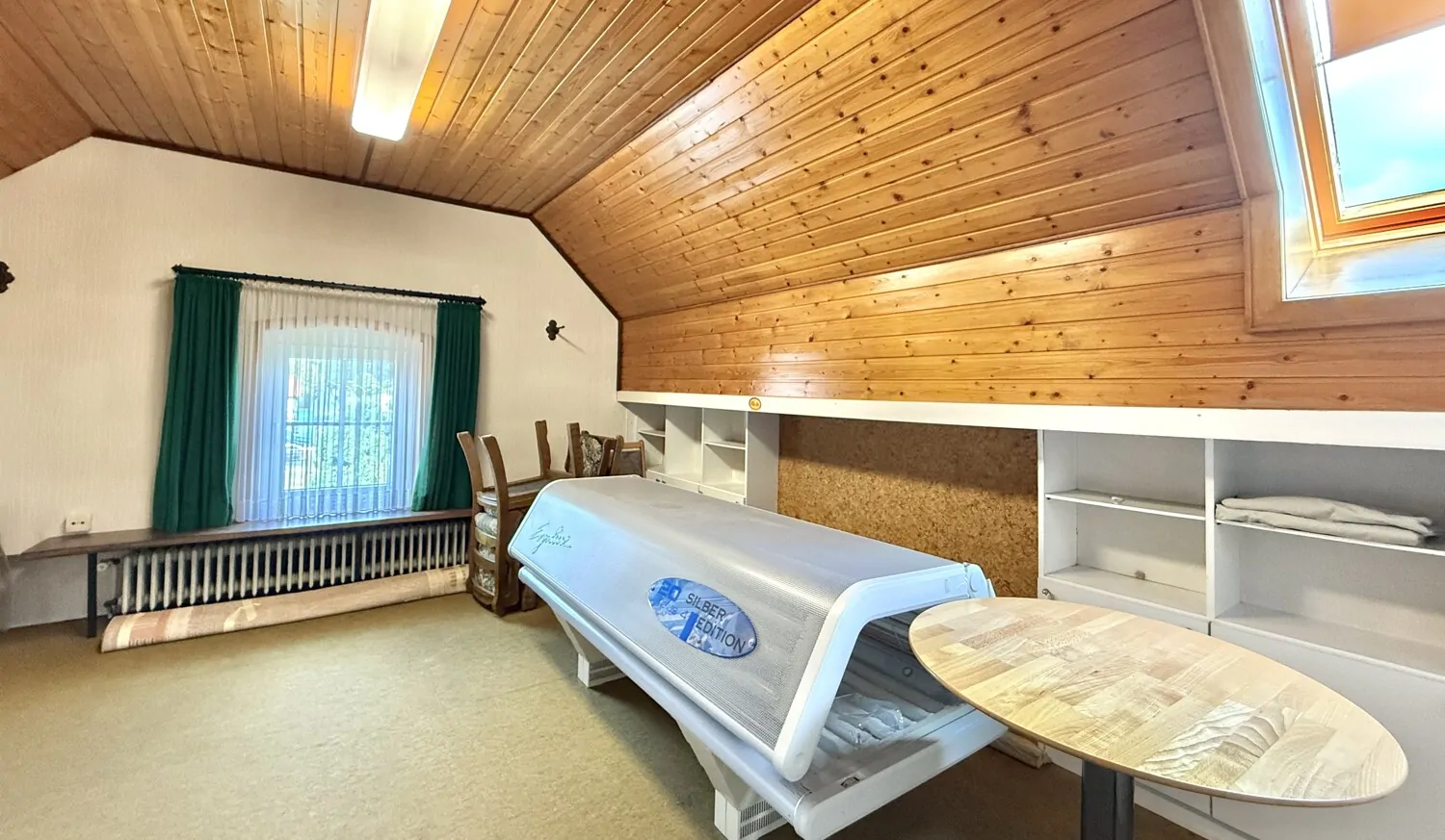 Schlafzimmer im DG