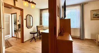 von_poll_real_estate_property_25183059_image_11