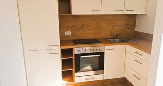von_poll_real_estate_property_25064052W_image_3