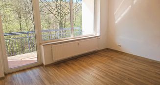 von_poll_real_estate_property_25064052W_image_4