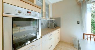 von_poll_real_estate_property_25064019_image_9