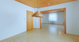 von_poll_real_estate_property_25064019_image_8