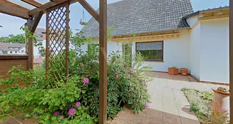 von_poll_real_estate_property_25064015_image_8