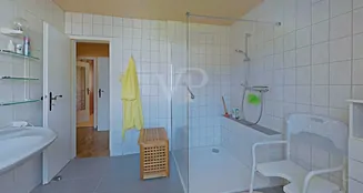 von_poll_real_estate_property_25064015_image_12