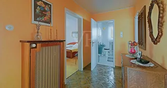 von_poll_real_estate_property_25064015_image_13