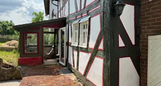 von_poll_real_estate_property_25064016_image_17