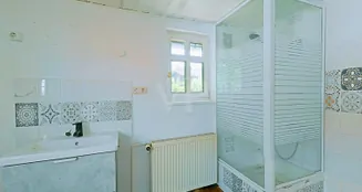 von_poll_real_estate_property_25064016_image_13