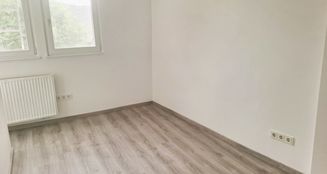 von_poll_real_estate_property_25064059_image_3