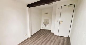 von_poll_real_estate_property_25064059_image_0