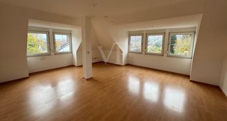 von_poll_real_estate_property_25064063_image_1