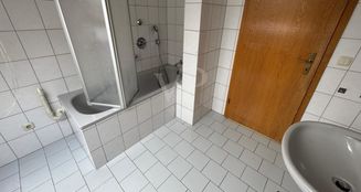 von_poll_real_estate_property_25064063_image_8