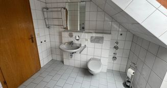 von_poll_real_estate_property_25064063_image_9
