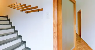 von_poll_real_estate_property_25064025_image_13