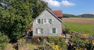 von_poll_real_estate_property_25064026_image_8