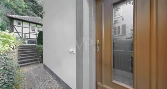 von_poll_real_estate_property_25064027_image_13