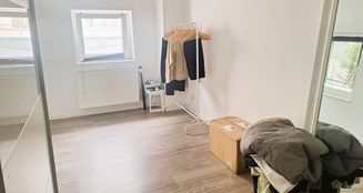 von_poll_real_estate_property_25064066_image_1
