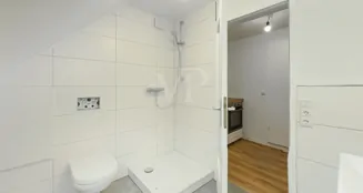 von_poll_real_estate_property_25064065_image_6