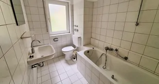 von_poll_real_estate_property_25064067_image_3