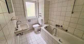 von_poll_real_estate_property_25064067_image_3
