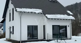 von_poll_real_estate_property_26064001_image_0