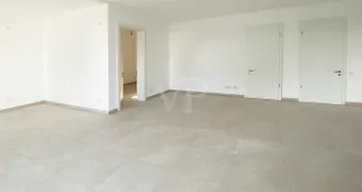 von_poll_real_estate_property_25064001E_image_5