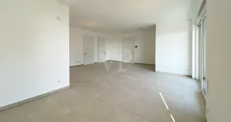 von_poll_real_estate_property_25064001E_image_7