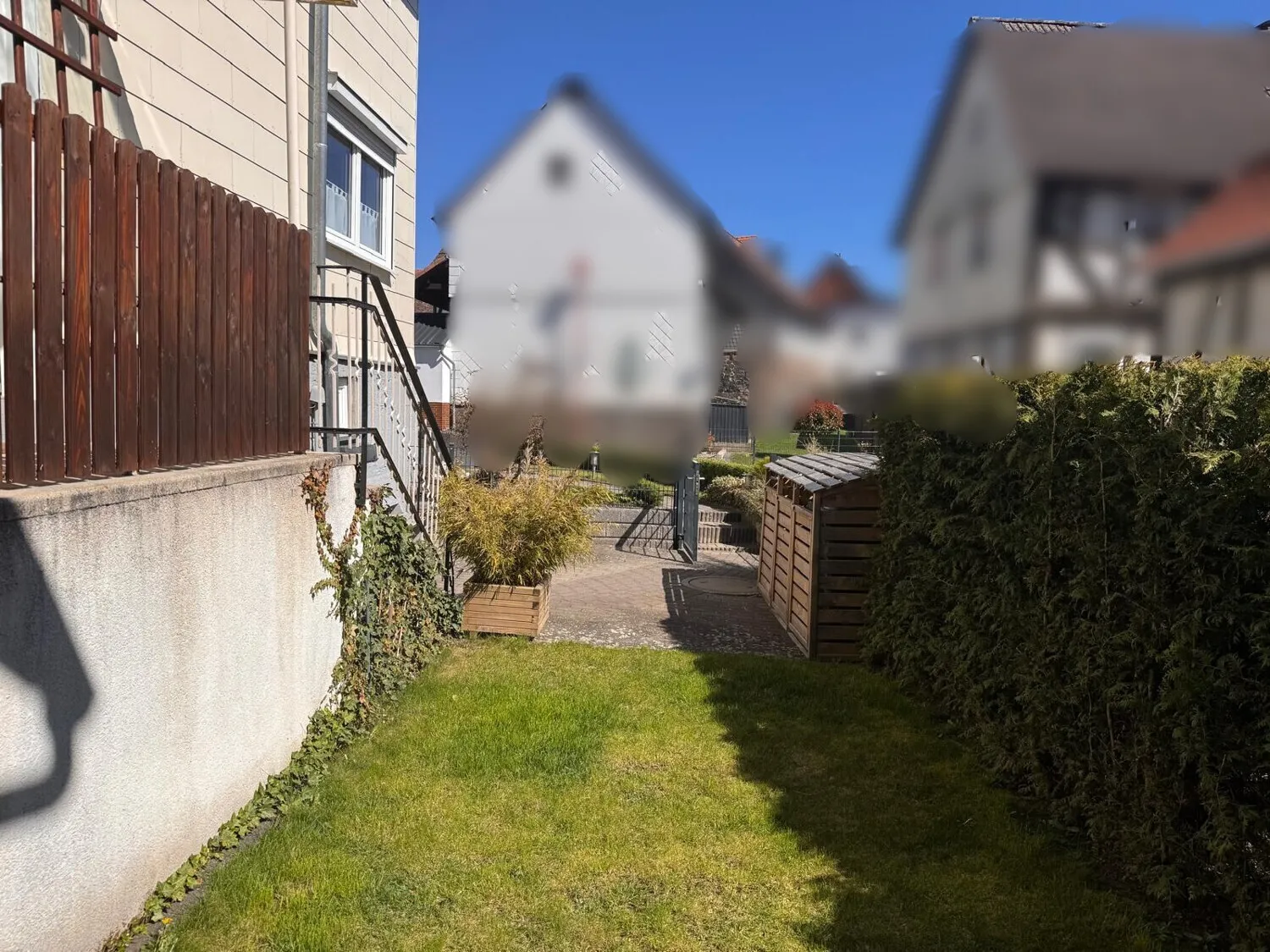 Grundstück