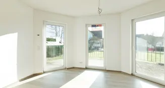 von_poll_real_estate_property_26064005_image_8