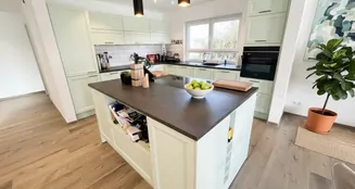 von_poll_real_estate_property_26064005_image_7